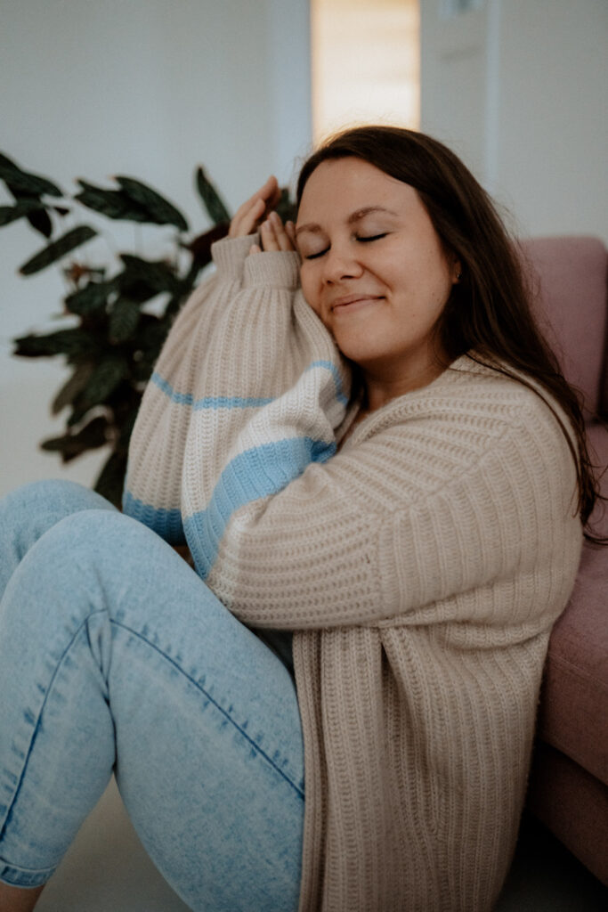 62C73140 A8B5 4793 B912 C519B5C6E185 1 105 c